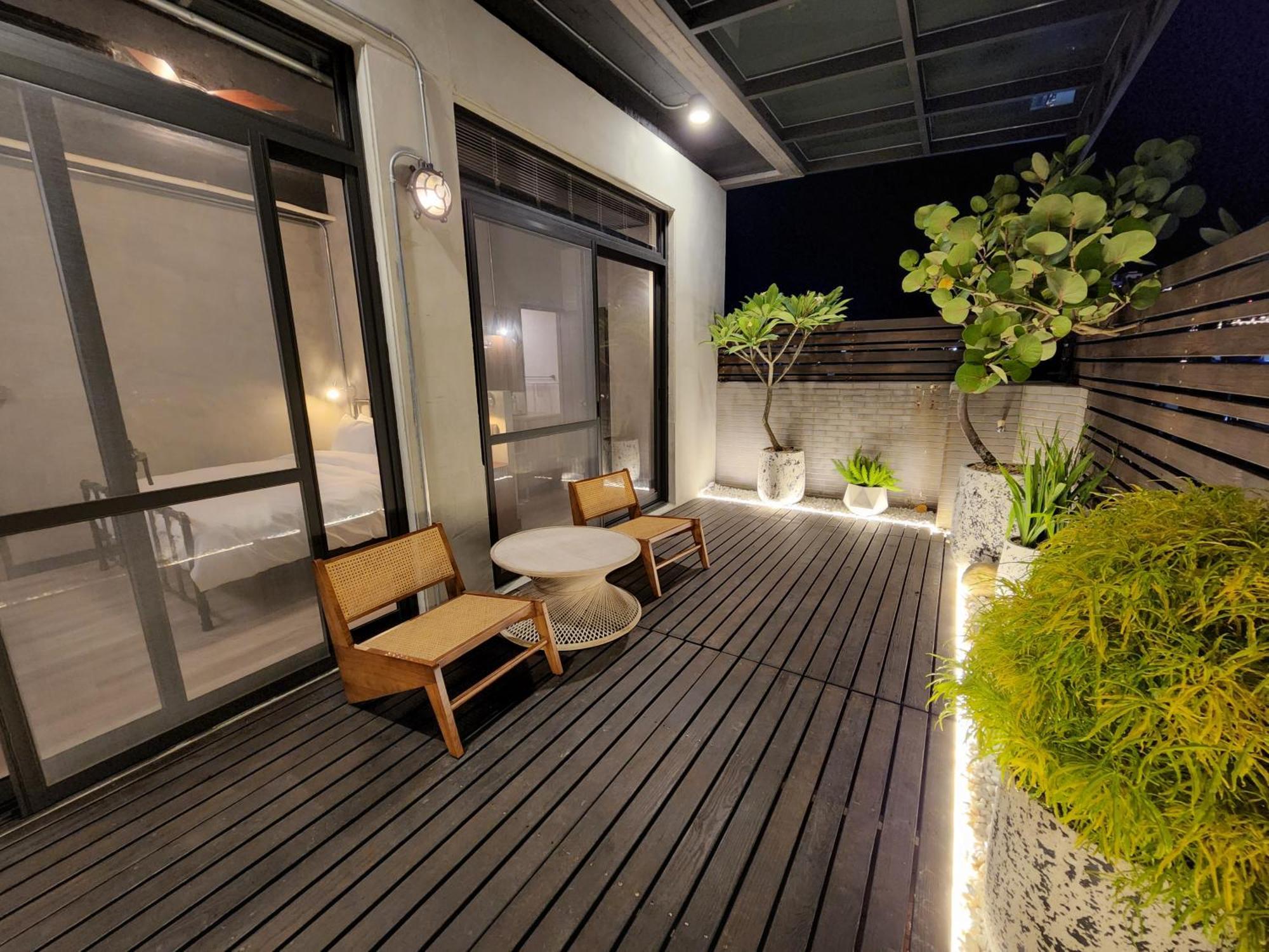 The Retro Tai-Pan Hotel Tainan Exterior foto